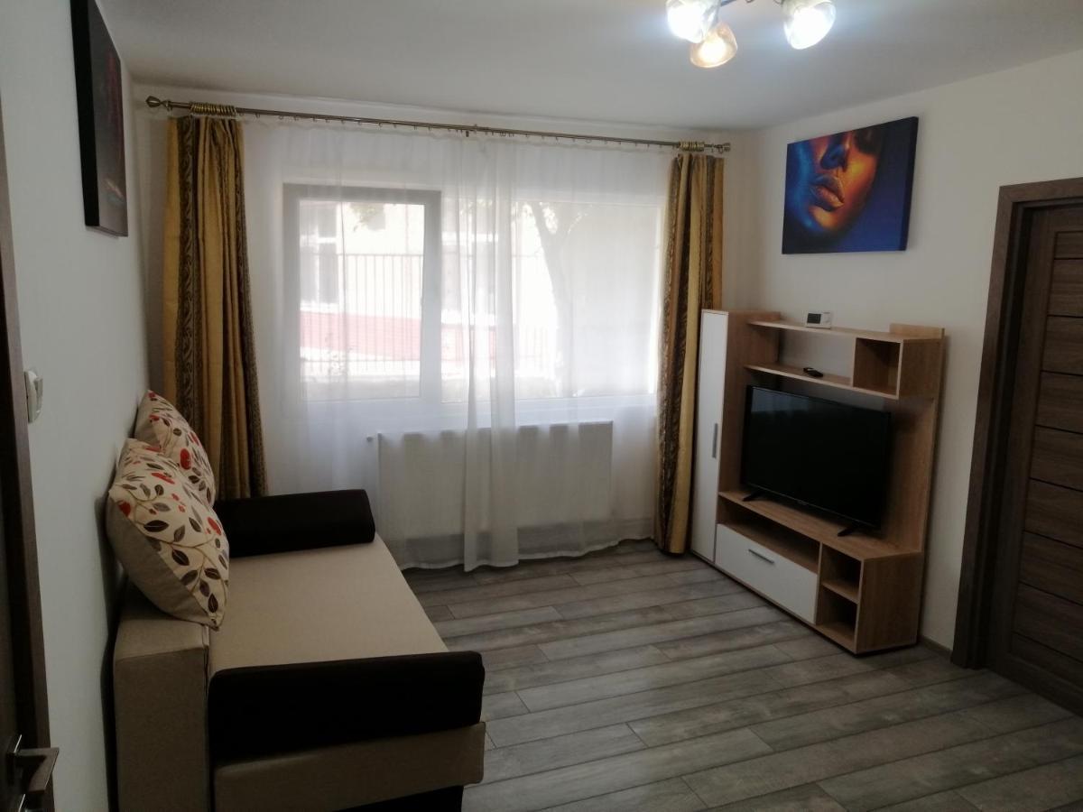Central City Bacau Luaran gambar